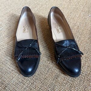 Salvatore Ferragamo Women's Black and Brown Loafers